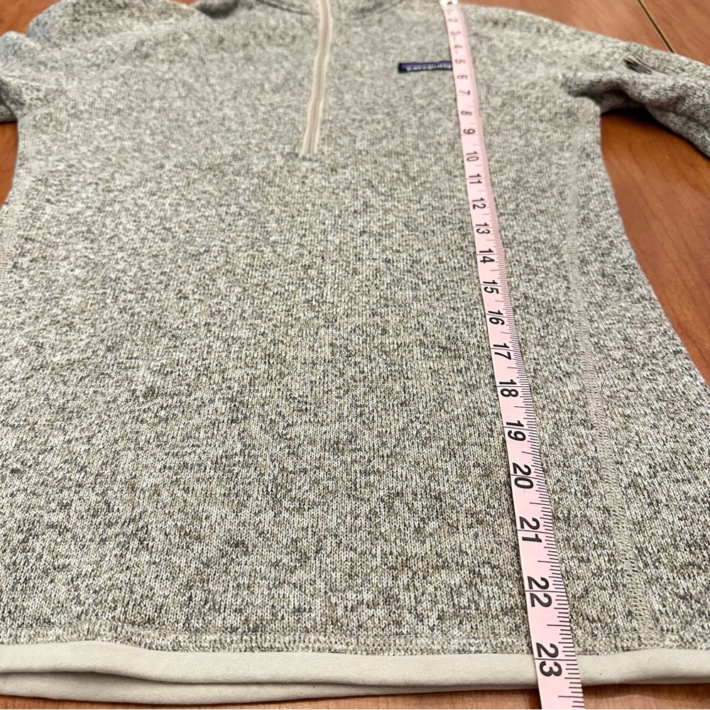 Patagonia Beige Women’s Quarter-Zip Fleece Sweater Size XS Logo Warm Outdoor - Picture 5 of 6